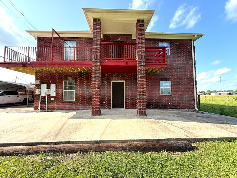 More Photos Of 46328 Interstate 10, Winnie Restaurant For Sale