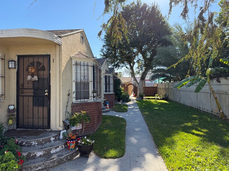 More Photos Of 338 W Magnolia St, Compton Apartments For Sale