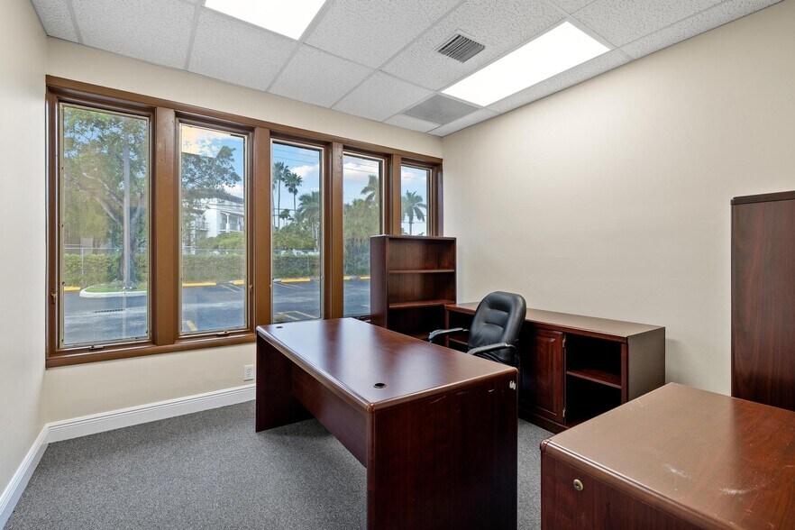 More Photos Of 15055 SW 122nd Ave, Miami Office For Sale