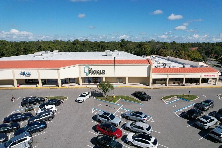 More Photos Of 442-510 S Hunt Club Blvd, Apopka Unknown For Lease