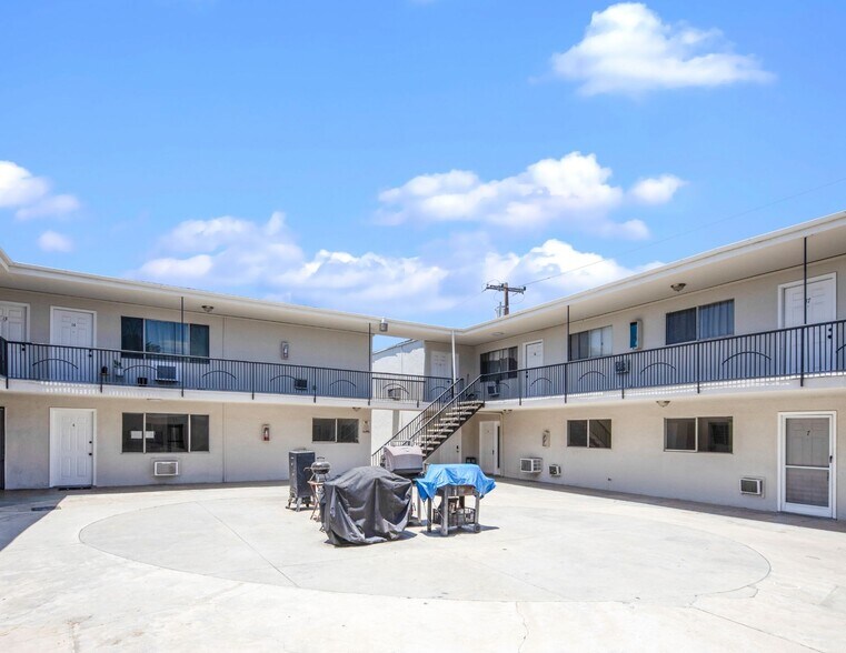 More Photos Of 26674 Ward St, Highland Apartments For Sale