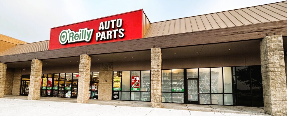 More Photos Of 1442 Fitzgerald Dr, Pinole Freestanding For Sale