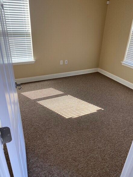 More Photos Of 1101 Satellite Vw, Round Rock Medical For Lease