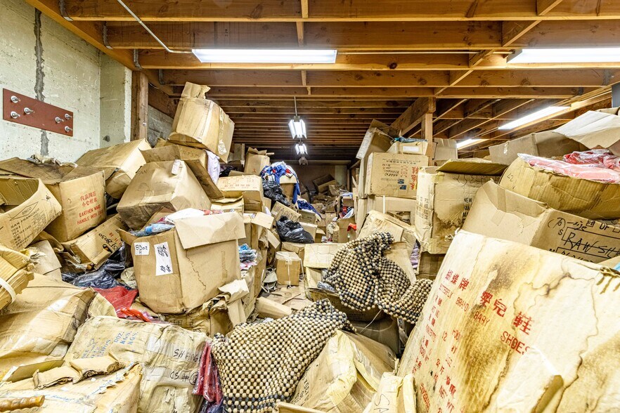 More Photos Of 512 Brannan St, San Francisco Warehouse For Sale