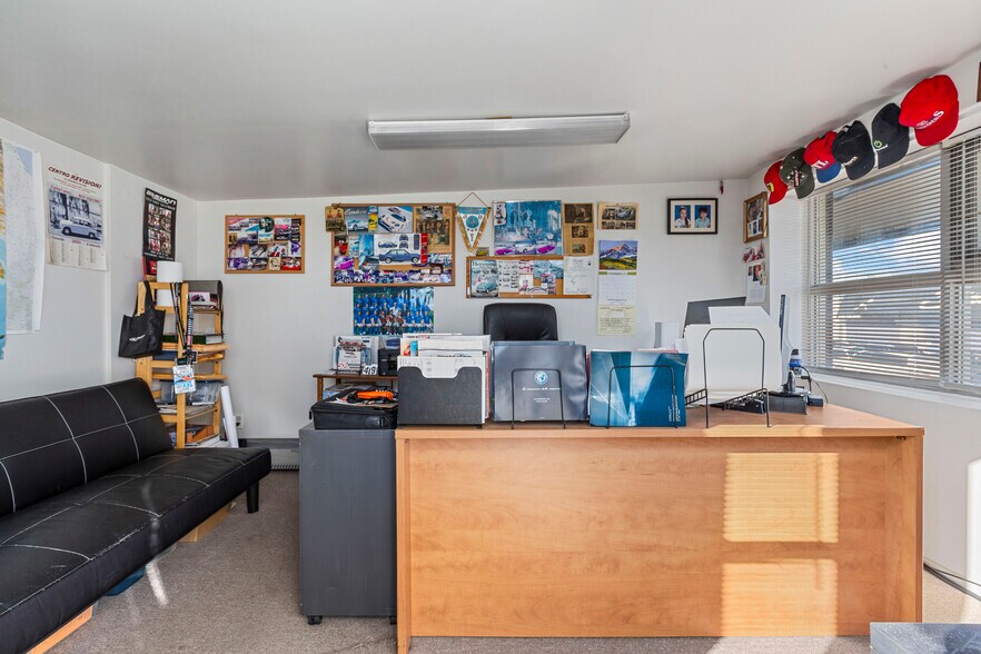 More Photos Of 49-18 25th Ave, Woodside Warehouse For Sale