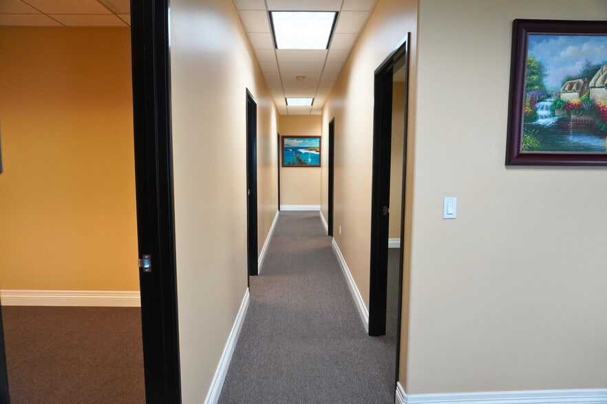 More Photos Of 650 Shoppers Ln, Covina Storefront Retail Office For Lease