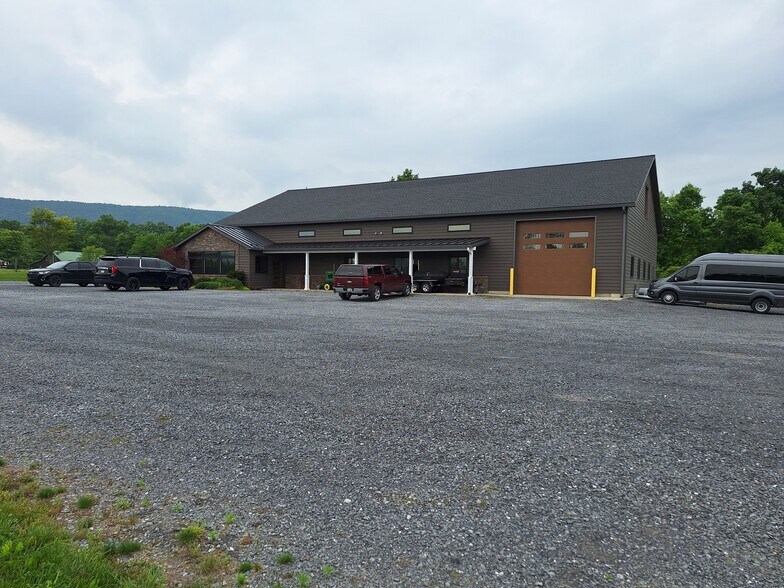 More Photos Of 1655 Mountain Rd, Newburg Industrial For Sale