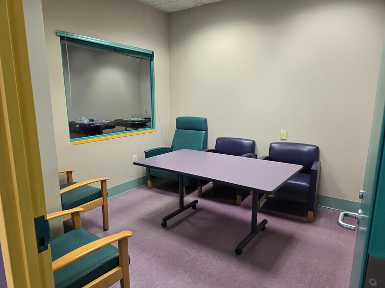 More Photos Of 6202 16th Ave, Brooklyn Rehabilitation Center For Lease