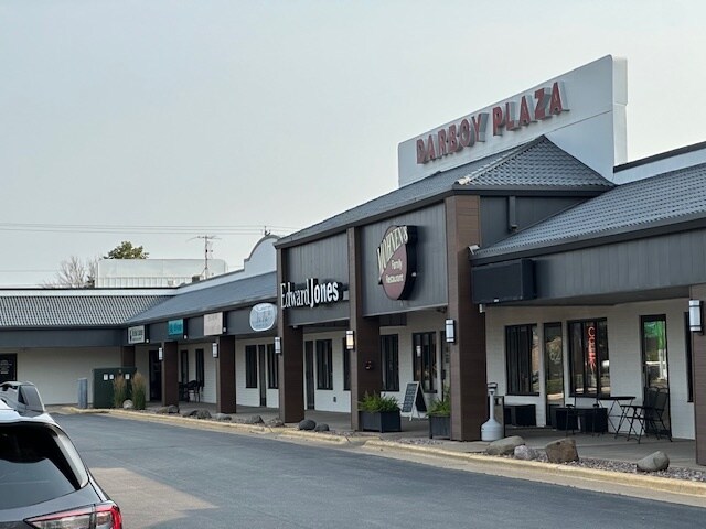 More Photos Of W5669 County Road KK, Appleton Storefront Retail Office For Lease