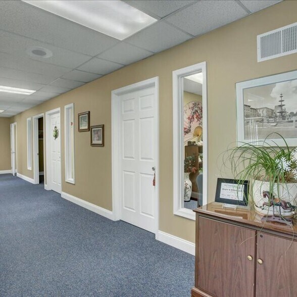 More Photos Of 1137 Kennebec Dr, Chambersburg Office For Lease