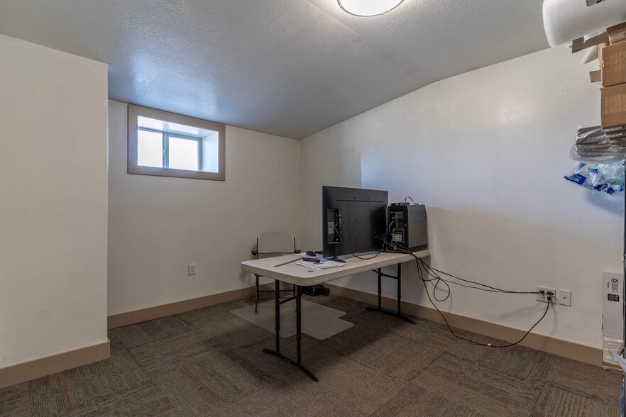 More Photos Of 1375 Blackhawk Blvd, Mount Pleasant Manufacturing For Sale