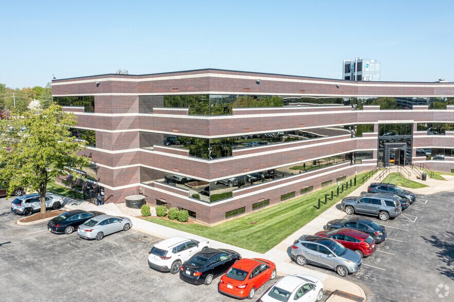 Primary Photo Of 6400 Dutchmans Pky, Louisville Medical For Lease