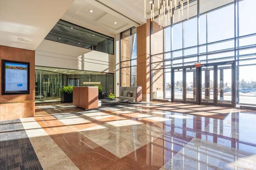 More Photos Of 555 W Pierce Rd, Itasca Office For Lease