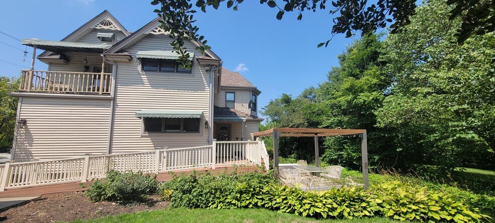 More Photos Of 3030 Michigan St, South Bend Office For Sale