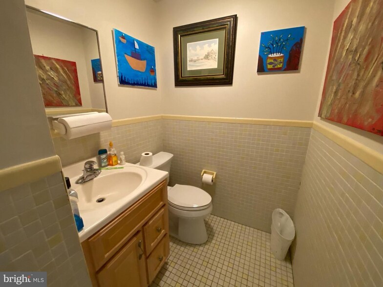 More Photos Of 1071 E Landis Ave, Vineland Medical For Sale