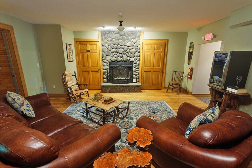 More Photos Of 963 Friends Lake Rd, Chestertown Hotel For Sale