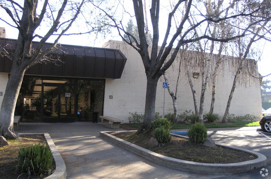 More Photos Of 701 Howe Ave, Sacramento Medical For Lease