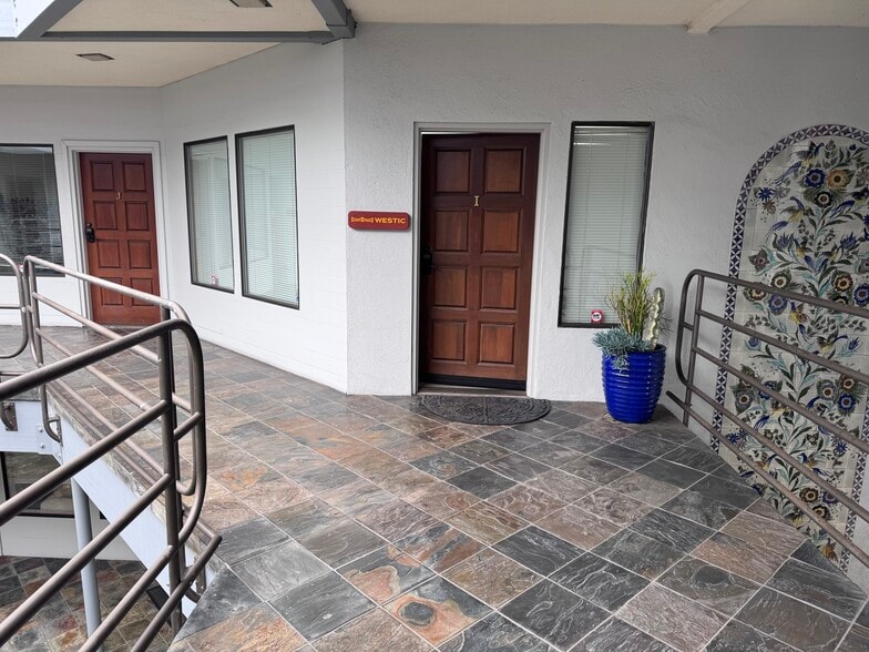More Photos Of 1260 41st Ave, Capitola Office For Sale