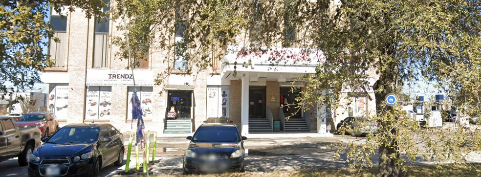 More Photos Of 7400 Harwin Dr, Houston Office For Sale