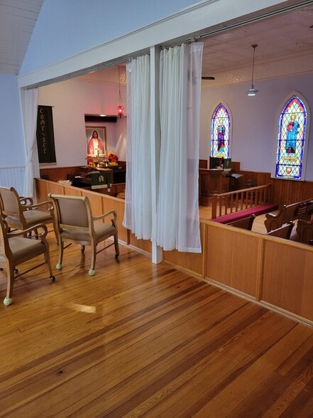 More Photos Of 5131 Doubs Rd, Adamstown Religious Facility For Sale