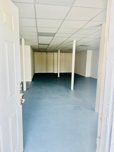 More Photos Of 301 Baltimore Ave, Cumberland General Retail For Sale