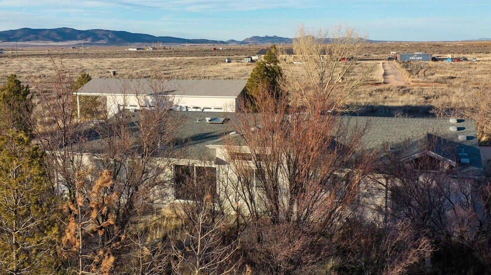 More Photos Of 5561 W 3600 S, Cedar City Specialty For Sale