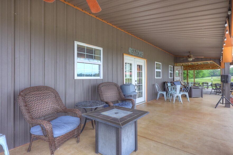 More Photos Of 25695 Mulberry Rd, Webb City Winery Vineyard For Sale
