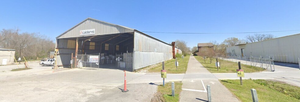 More Photos Of 915-921 Francis St W, Jacksonville Manufacturing For Sale