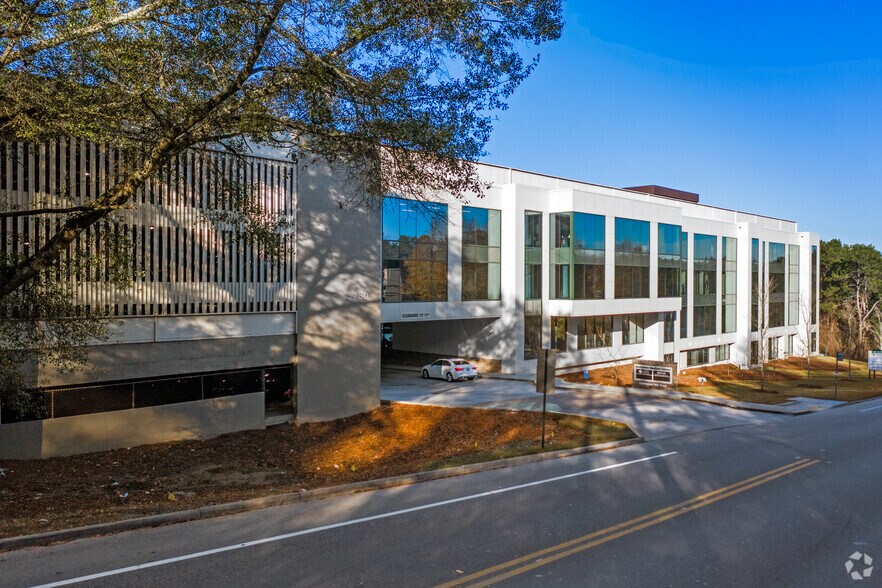 More Photos Of 3280 Howell Mill Rd NW, Atlanta Medical For Lease