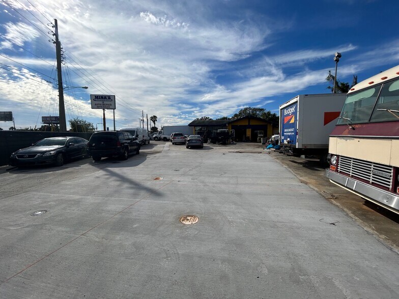 More Photos Of 5507 E Colonial Dr, Orlando Auto Repair For Sale