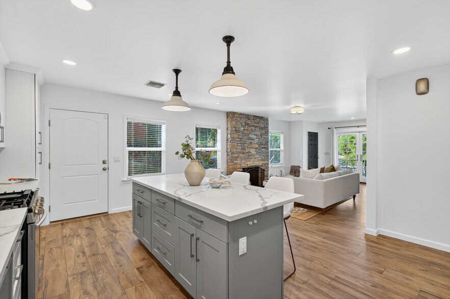 More Photos Of , Tujunga Multifamily For Sale