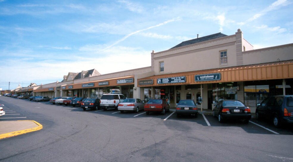 More Photos Of 13196 Cedar Rd, University Heights General Retail For Lease