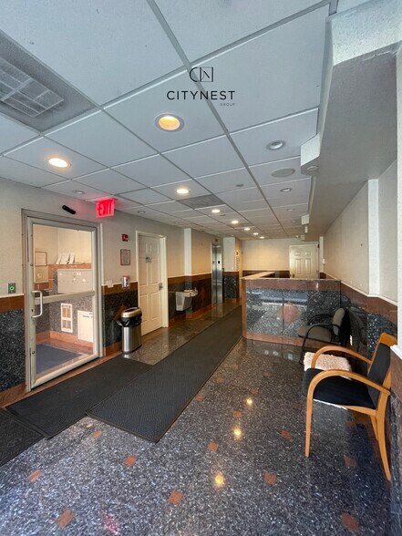 More Photos Of 2308 30th Ave, Astoria Medical For Lease
