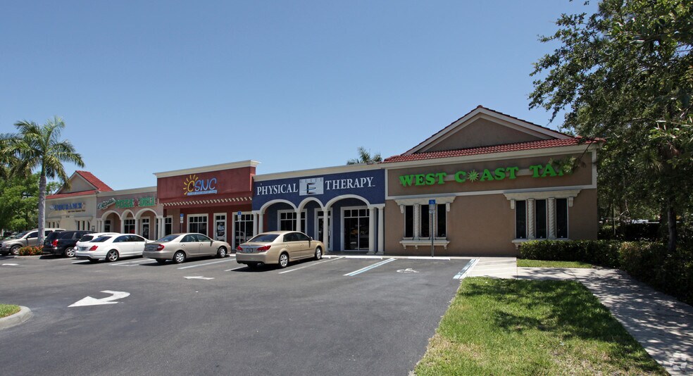More Photos Of 2528-2548 Northbrooke Plaza Dr, Naples Storefront Retail Office For Lease