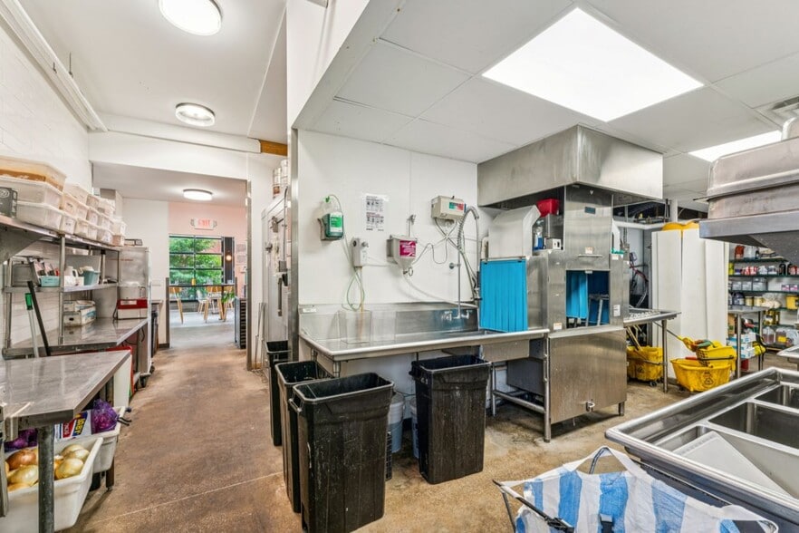 More Photos Of 4175 Shaw Blvd, Saint Louis Restaurant For Sale