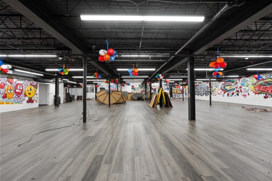 More Photos Of 545-553 Cedar Ln, Teaneck Office For Lease