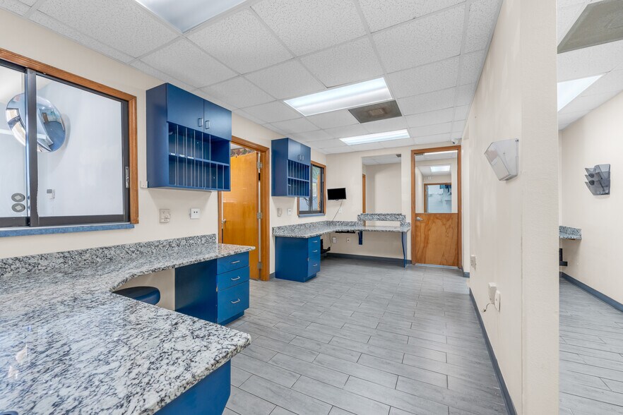 More Photos Of 7848 Lake Underhill Rd, Orlando Medical For Sale
