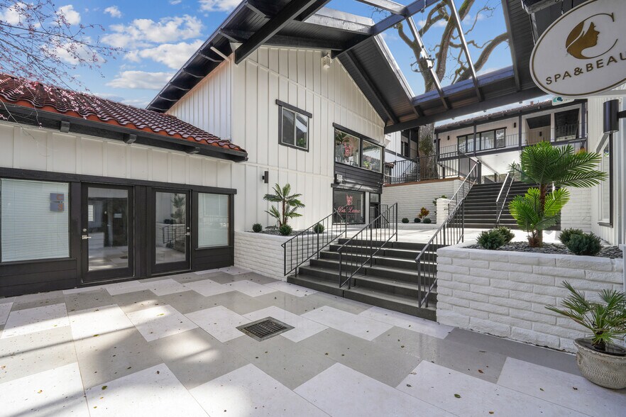 More Photos Of 14567 Big Basin Way, Saratoga Office Residential For Lease