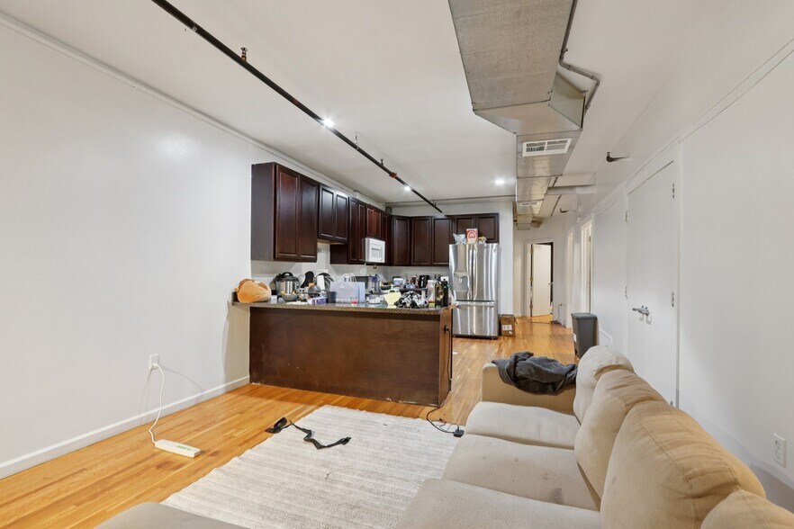 More Photos Of 378 George St, New Brunswick Storefront Retail Residential For Sale