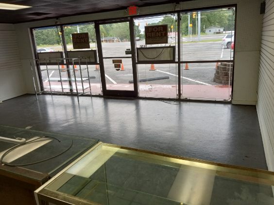 More Photos Of 1921-1935 N William St, Goldsboro General Retail For Lease