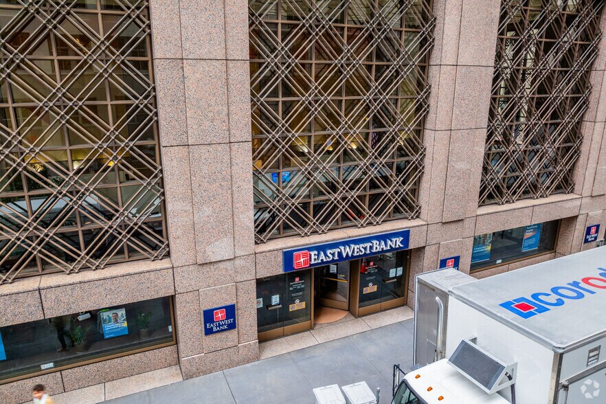 More Photos Of 555 Montgomery St, San Francisco Office For Lease