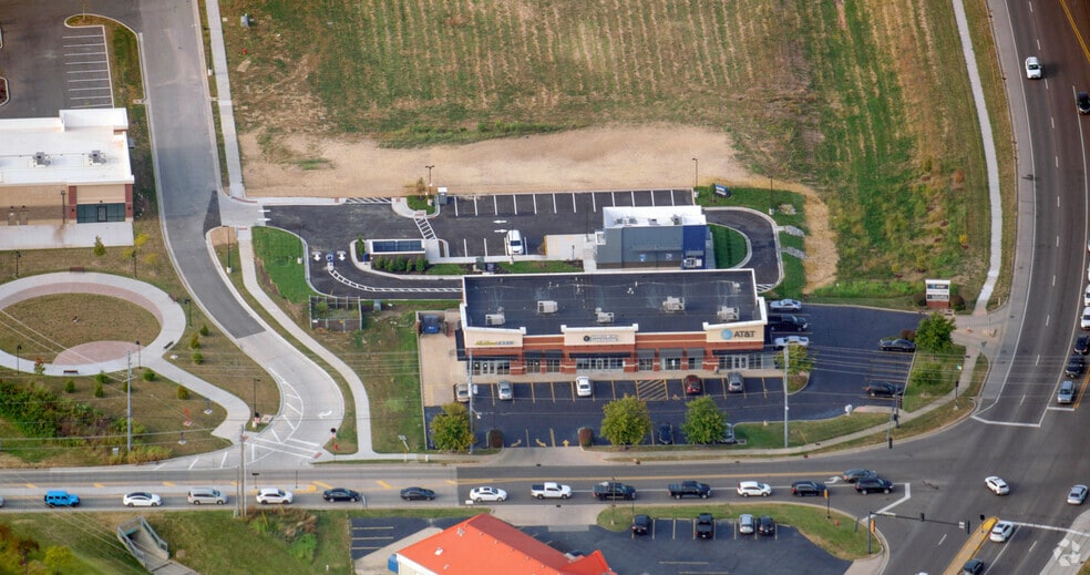 More Photos Of 2475 Troy Rd, Edwardsville Fast Food For Sale