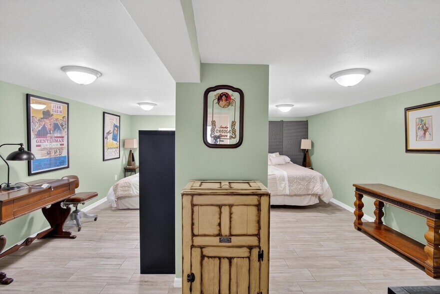 More Photos Of 805 N Wheeler St, Plant City Hospitality For Sale