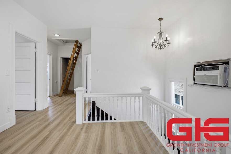 More Photos Of 405 N Euclid Ave, Pasadena Apartments For Sale