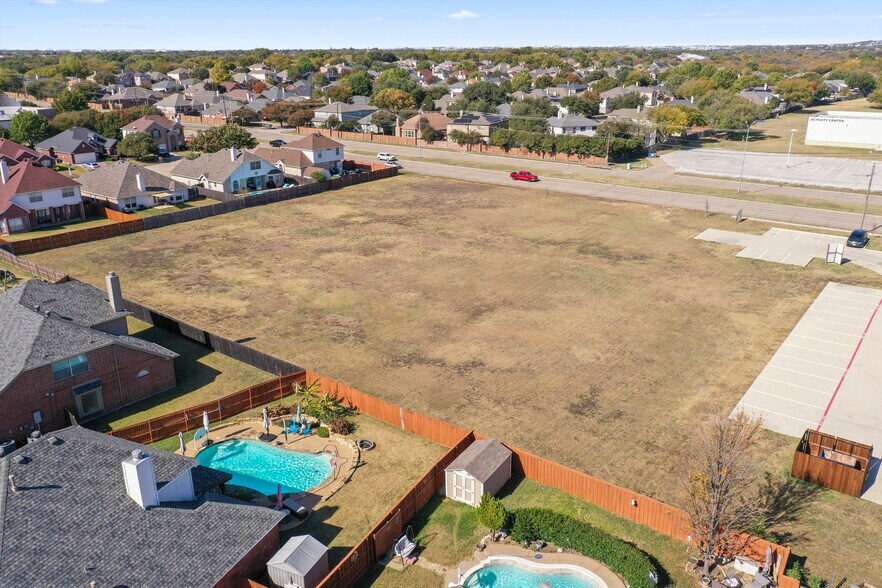 More Photos Of 5170 Western Center Blvd, Haltom City Land For Sale