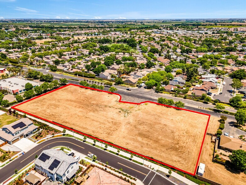 More Photos Of Walnut Blvd, Brentwood Land For Sale