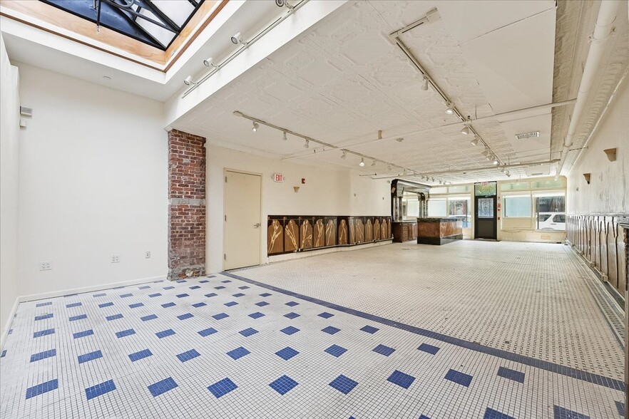 More Photos Of 113 Brunswick St, Jersey City Storefront Retail Residential For Lease