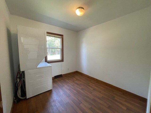 More Photos Of 7554 State Highway 42 57, Sturgeon Bay Flex For Sale