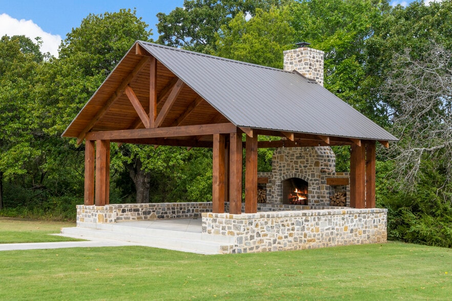 More Photos Of 19501 W 41st St, Sand Springs Specialty For Sale