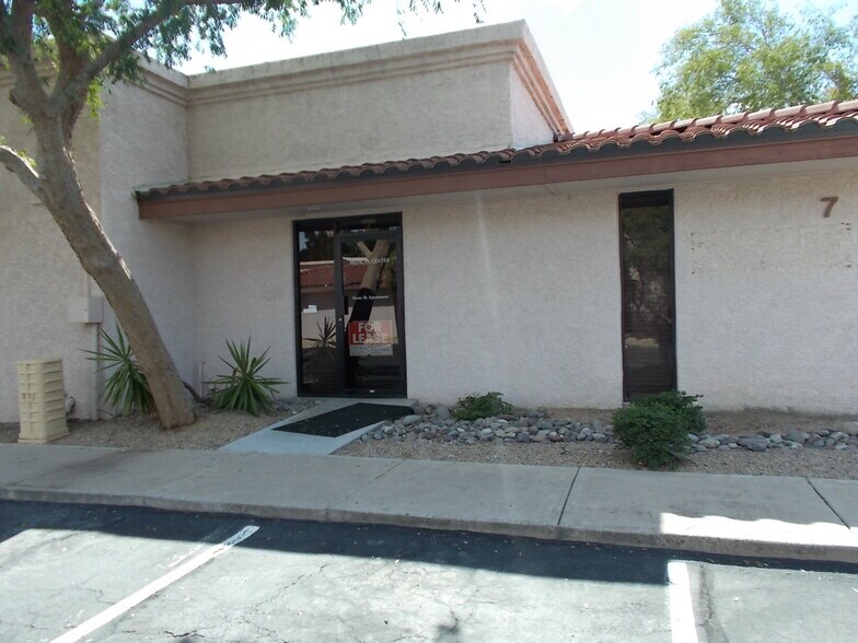 More Photos Of 2058 S Dobson Rd, Mesa Office For Lease